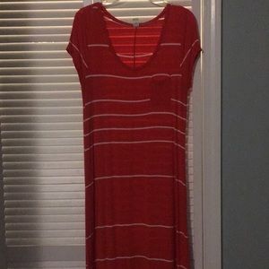 Red/ white striped Old Navy maxi dress